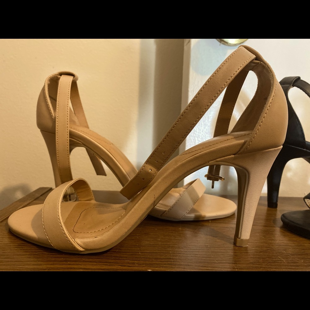 Tan heels!